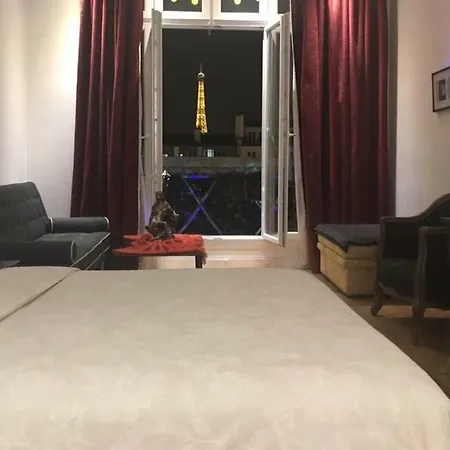 View Eiffel Tower Ch.elysees *